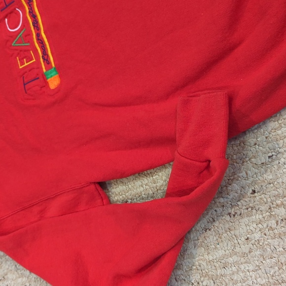 Vintage | Medium Embroidered "Teachers Leave Lasting Impressions" | Red Crewneck - Picture 4 of 7